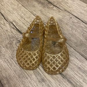 Size 7C girls jelly shoes
